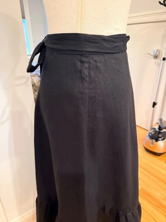 Reformation Black Linen Wrap Ruffle Skirt - Picture 13 of 15